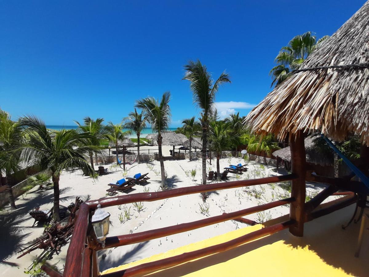 Beach Guesthouse Holbox Apartments & Suites Ngoại thất bức ảnh