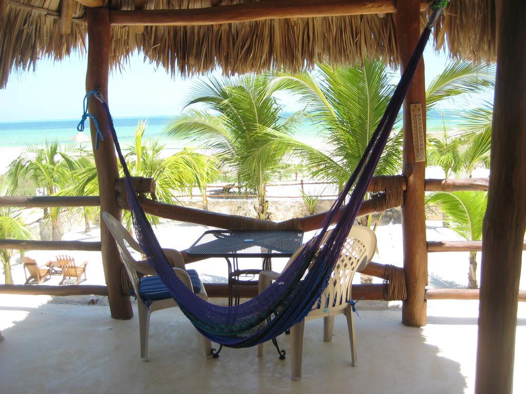 Beach Guesthouse Holbox Apartments & Suites Ngoại thất bức ảnh